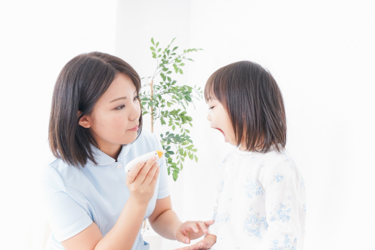 子どもの医療助成とは？医療証の申請や対象となる治療について説明